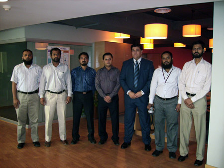 After the completion of AIX Training, customers with their instructor at Si3